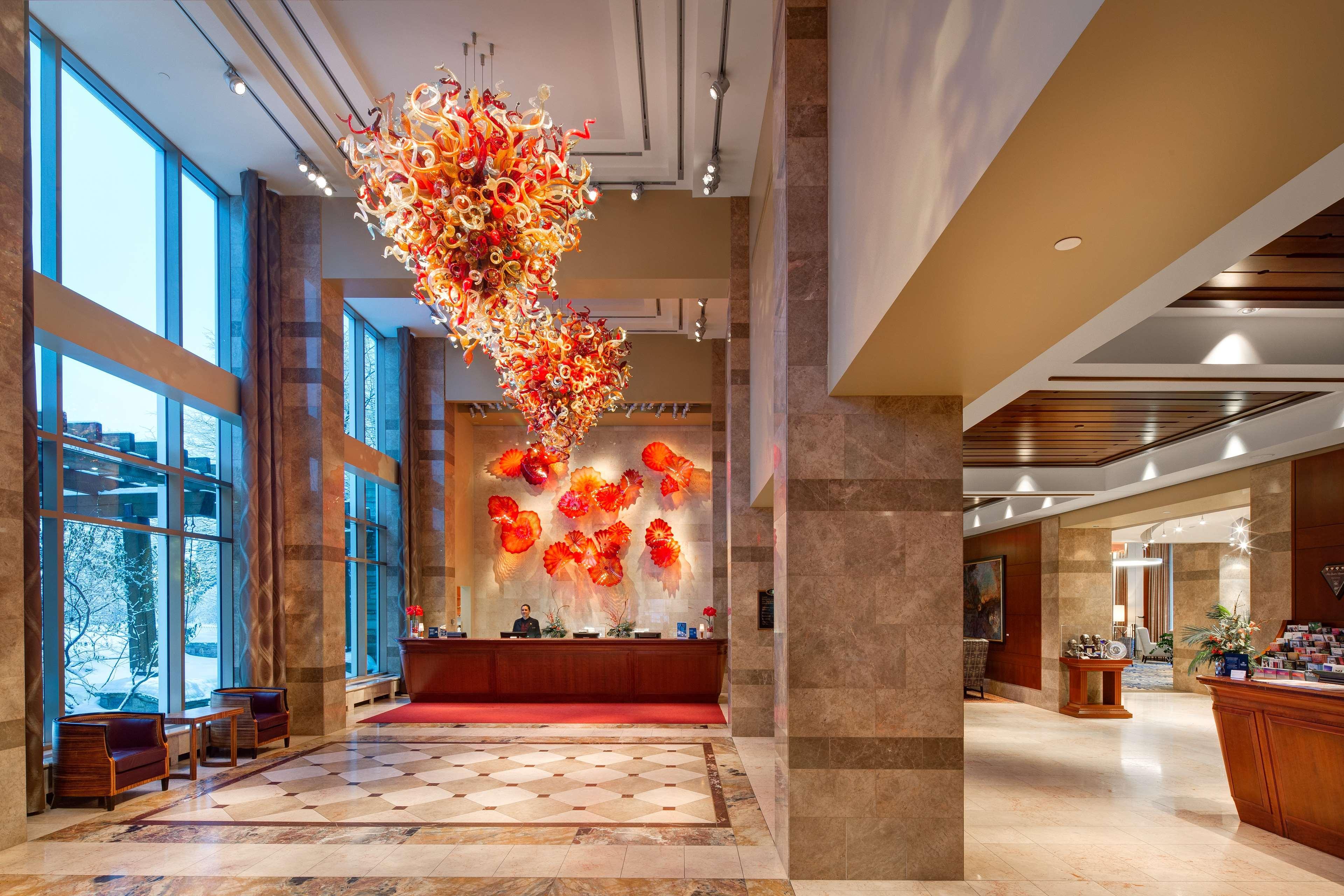 Hilton Lac-Leamy Gatineau Exterior photo